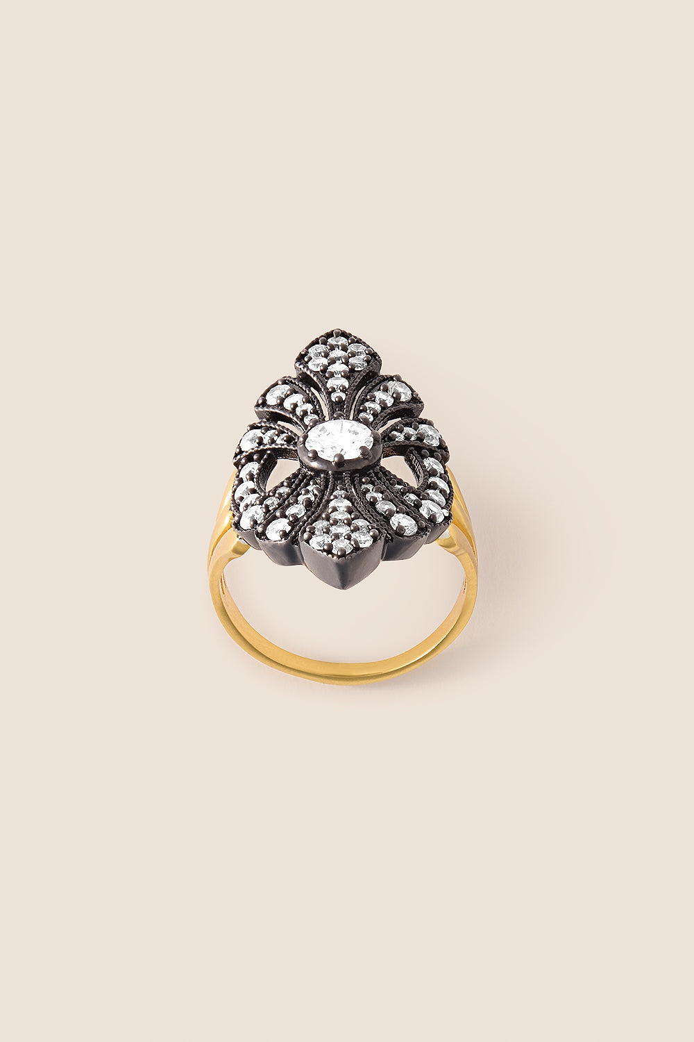 Anillo Adriana